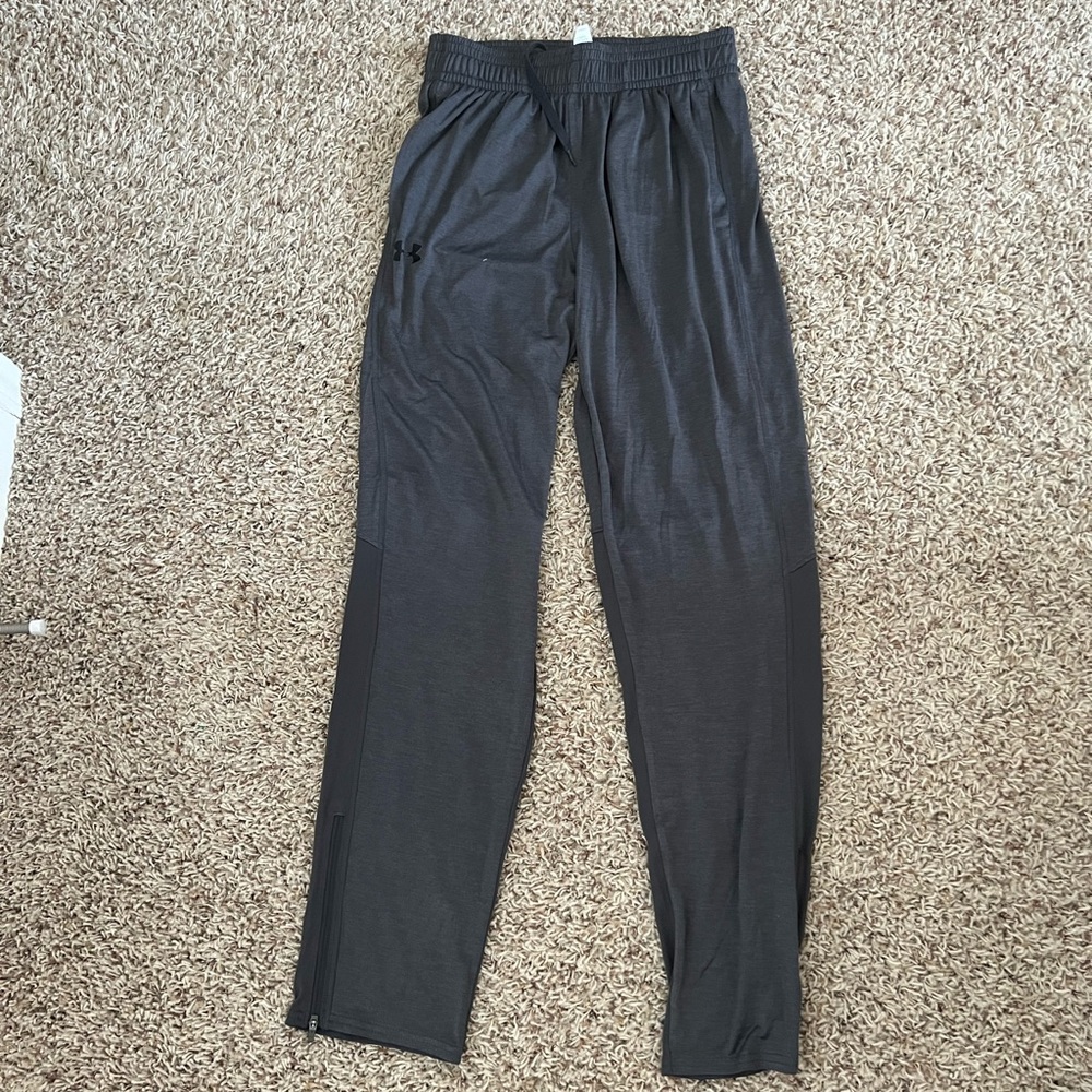 Men’s Under Armour Loose Fit Heat Gear Pants